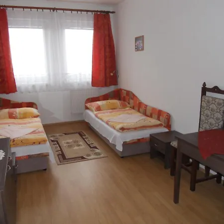 Madona 2* بانْشكا بيشتريتْسا